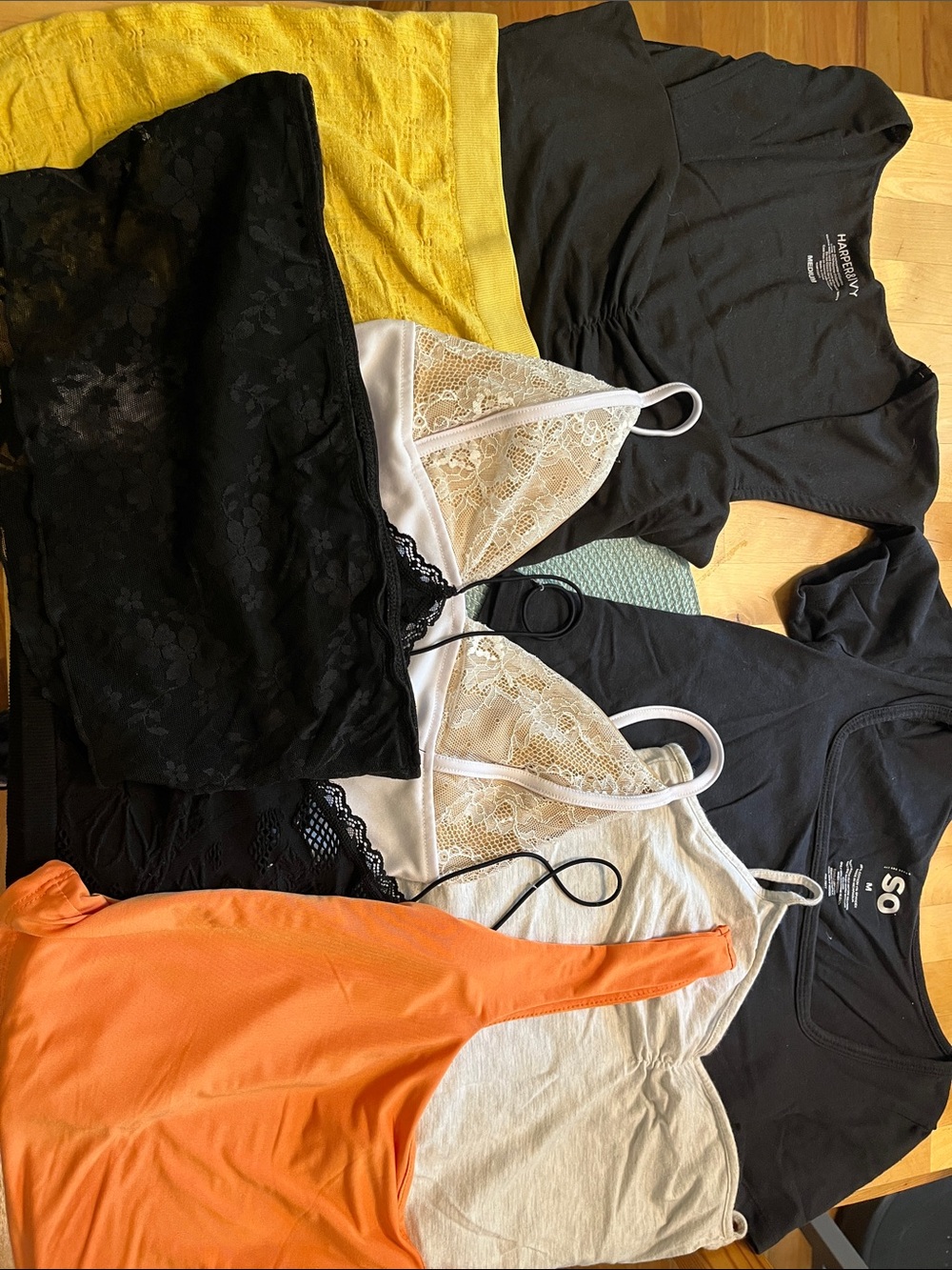 8 piece Juniors Tube, Tank and Crop Tee  Bundle- Medium